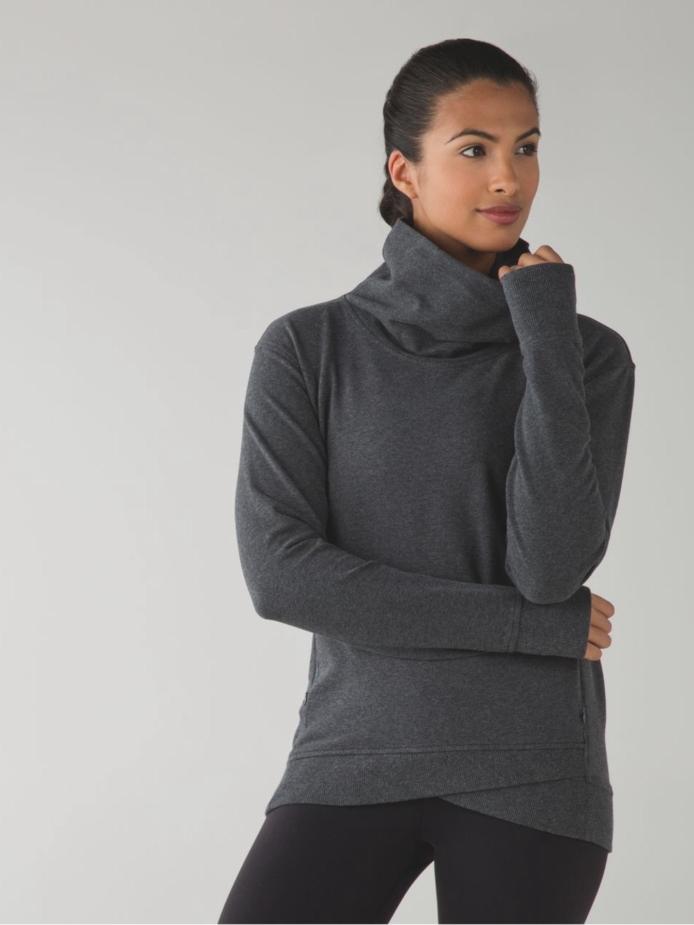 Lululemon On The Double Pullover
Heathered Dark Grey size 6